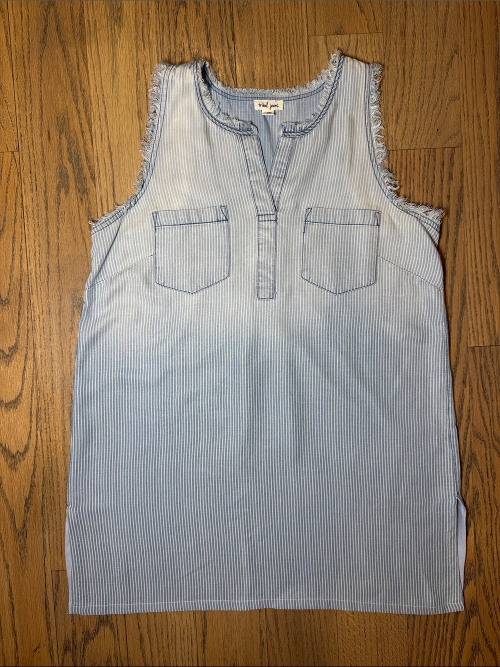 Tribal Jeans Women’s Light Blue Sleeveless Striped Denim Tank Top Size Medium